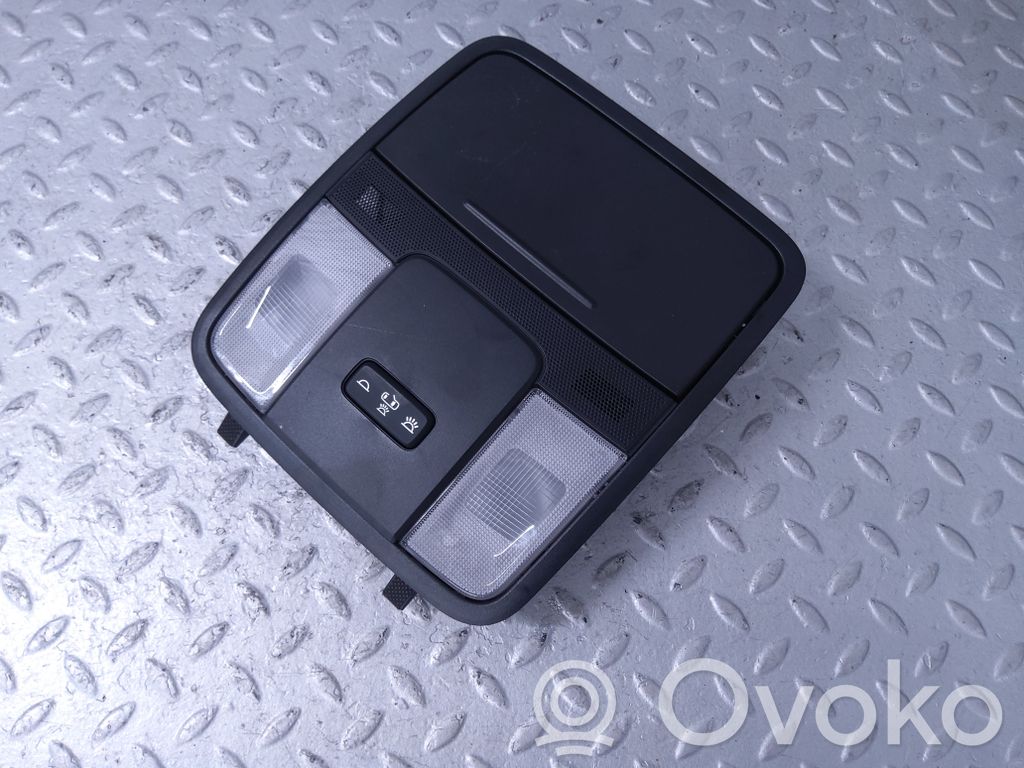 KIA Ceed Etuistuimen valo 