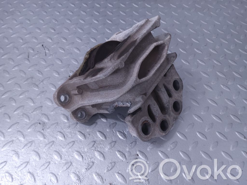 Ford Transit Custom Engine mount bracket 