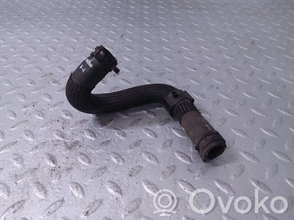 Jaguar I-Pace Engine coolant pipe/hose 