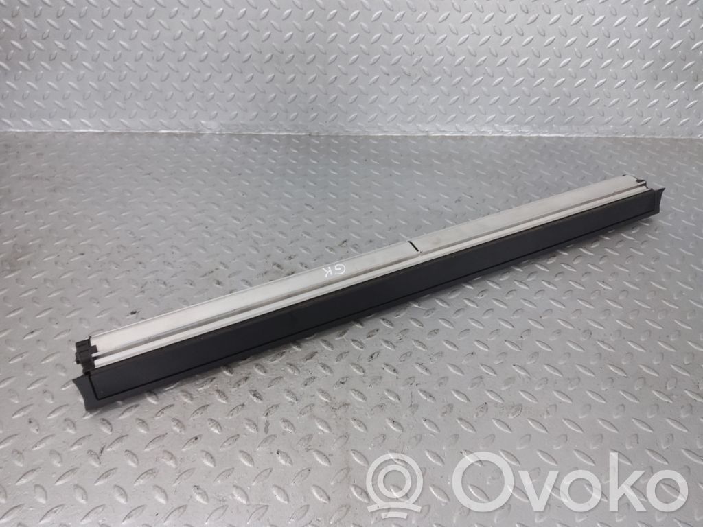Audi A8 S8 D4 4H Rear door sun blind/shade 