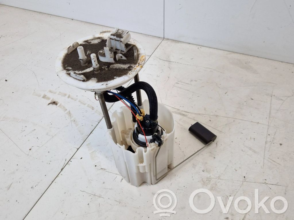 Saab 9-5 Bomba interna de combustible 