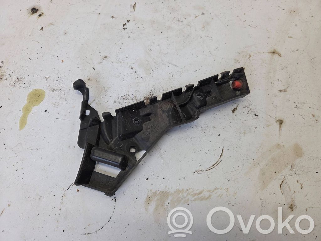 Saab 9-5 Front bumper mounting bracket 