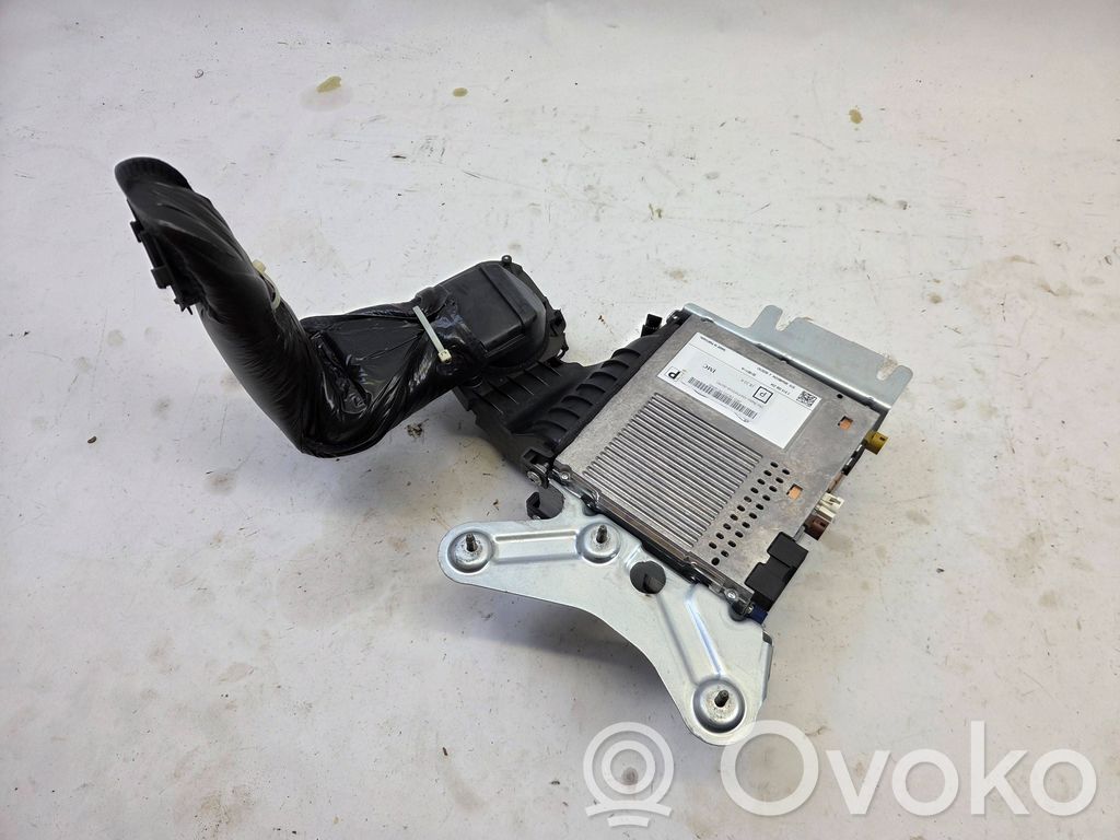 Jaguar XE Panel / Radioodtwarzacz CD/DVD/GPS 