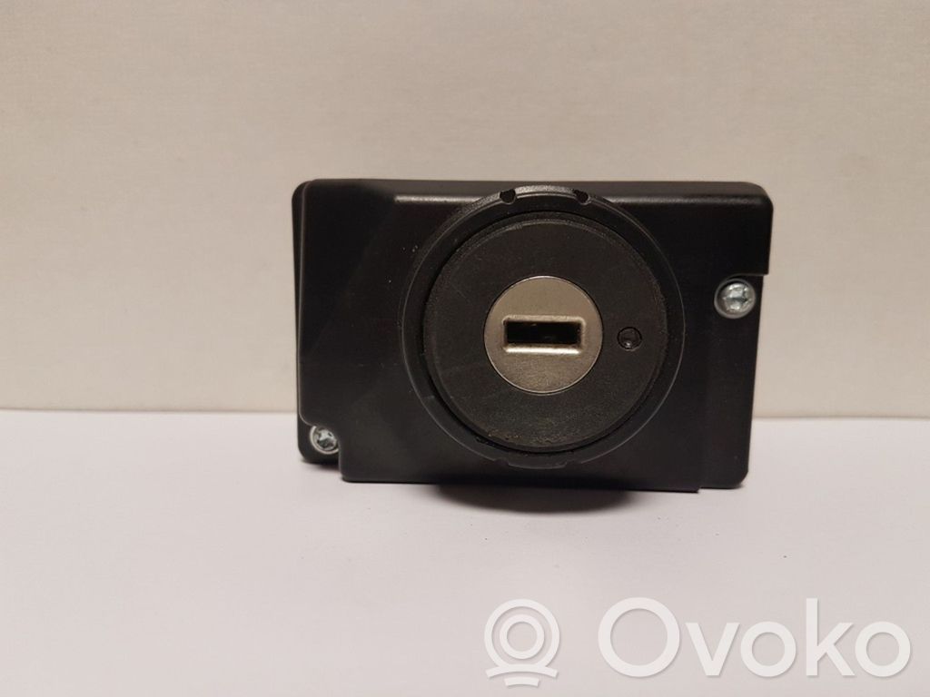 Užvedimo spynelė   3D0905865H
