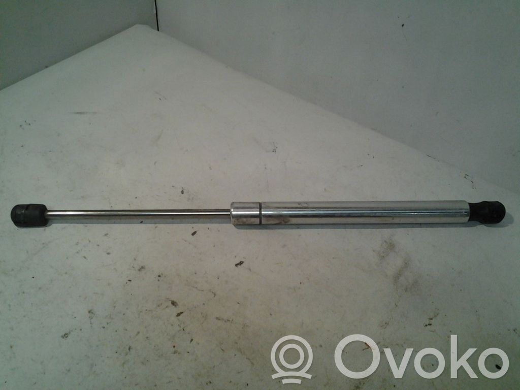 Audi A8 S8 D3 4E Tailgate/trunk strut/damper 