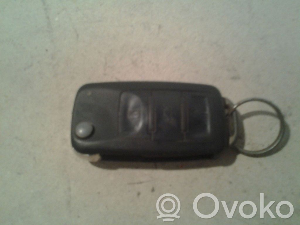Audi A8 S8 D3 4E Ignition key/card 
