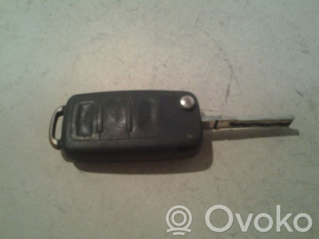 Audi A8 S8 D3 4E Ignition key/card 