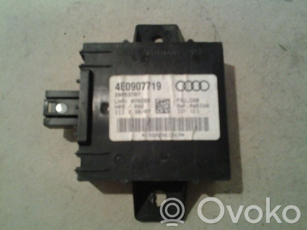 Audi A8 S8 D3 4E Signalizacijos valdymo blokas 