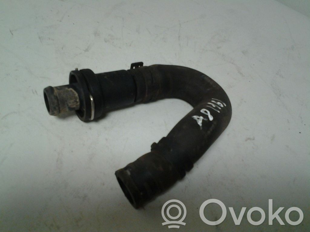 Audi A8 S8 D3 4E Engine coolant pipe/hose 
