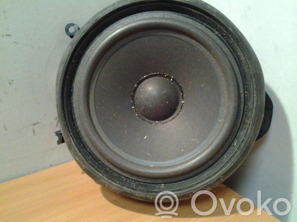 Altavoz de la puerta trasera   4E0035411D01S