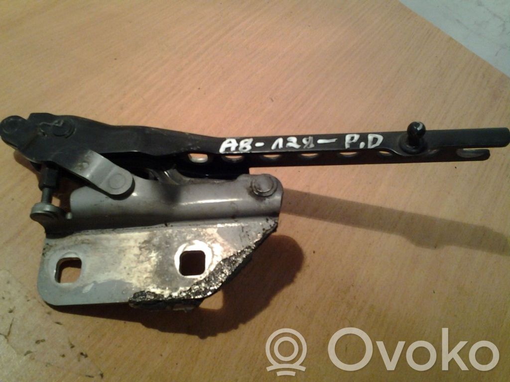 Audi A8 S8 D3 4E Dzinēja pārsega eņģe (-es) 