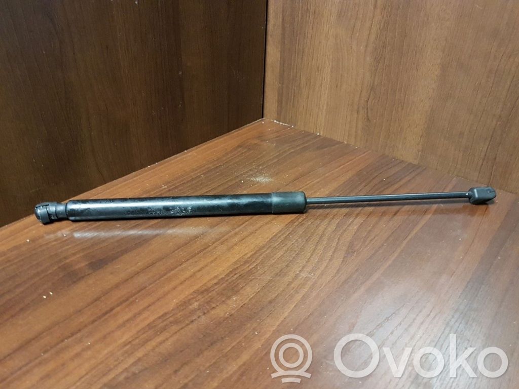 Audi Q7 4L Tailgate/trunk strut/damper 