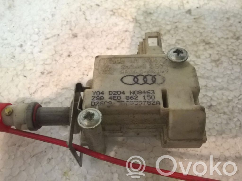 Audi A8 S8 D3 4E Fuel tank cap lock 
