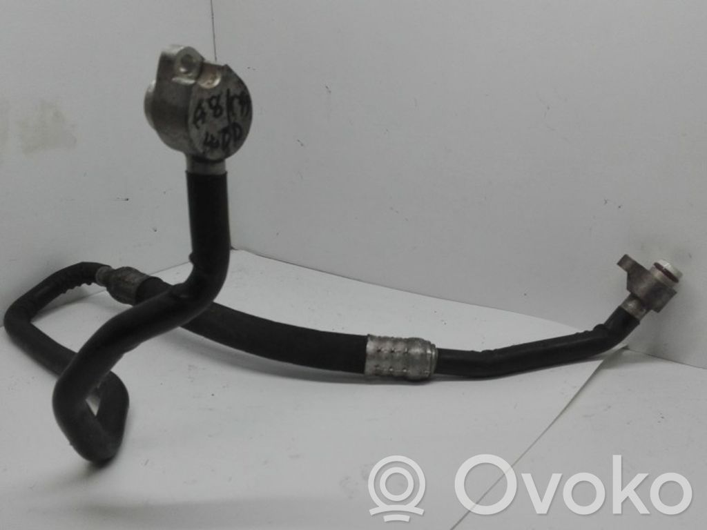 Audi A8 S8 D3 4E Ilmastointilaitteen putki (A/C) 