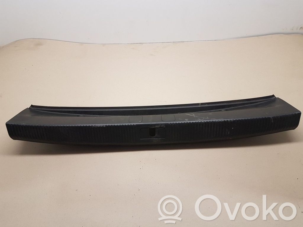 Audi A8 S8 D3 4E Protector del borde del maletero/compartimento de carga 