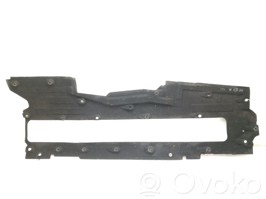 Placa protectora del centro/medio   4E0825206D