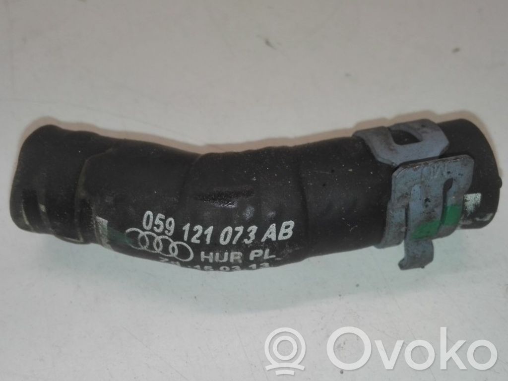 Audi Q7 4M Engine coolant pipe/hose 