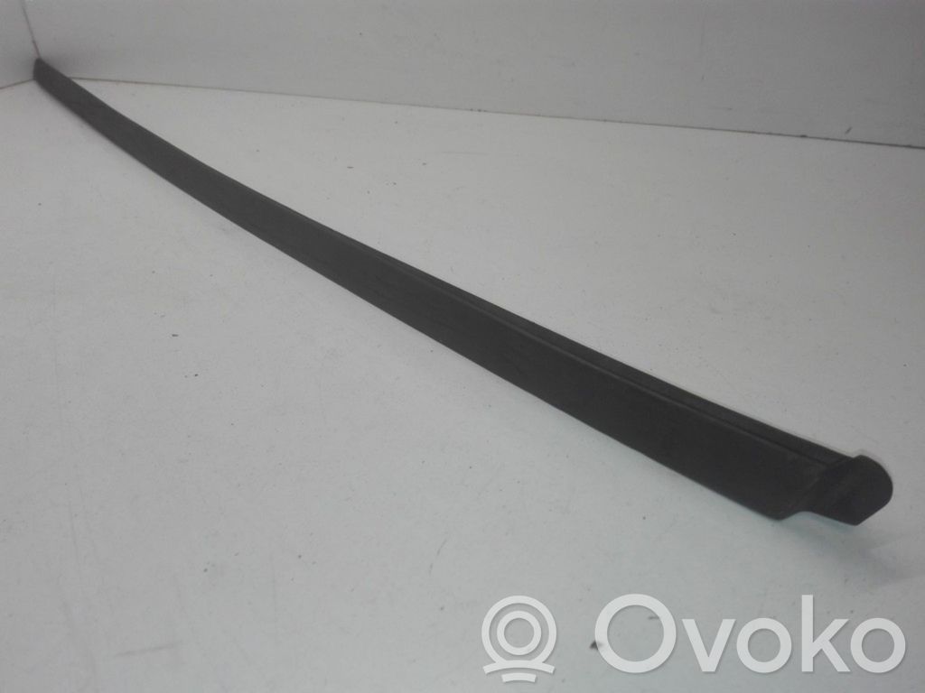Audi A4 S4 B6 8E 8H Windshield trim 