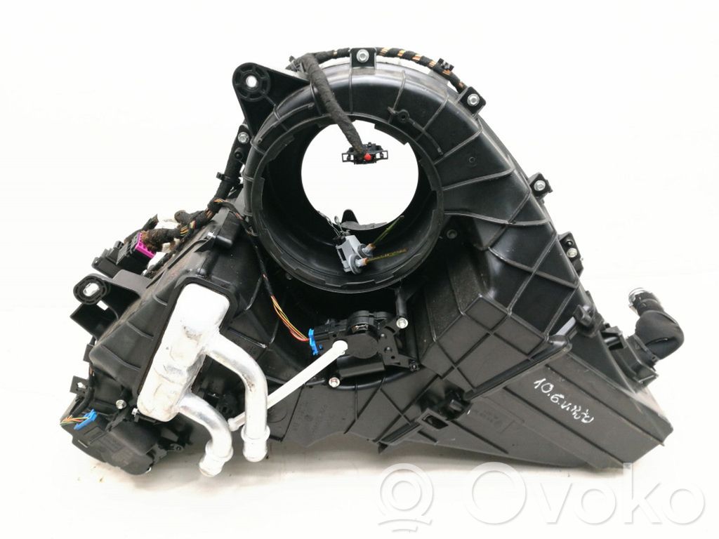 Audi Q7 4L Montaje de la caja de climatización interior 