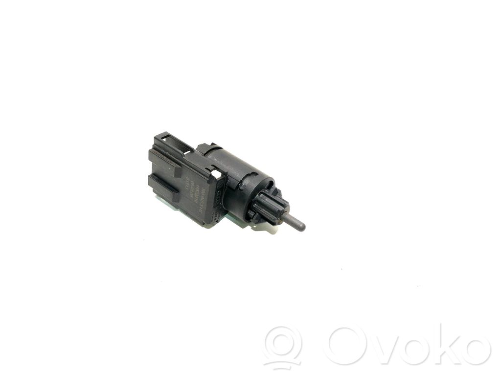 Audi A8 S8 D3 4E Brake pedal sensor switch 