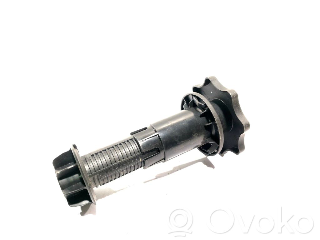 Audi A6 S6 C6 4F Tornillo de la rueda de repuesto 