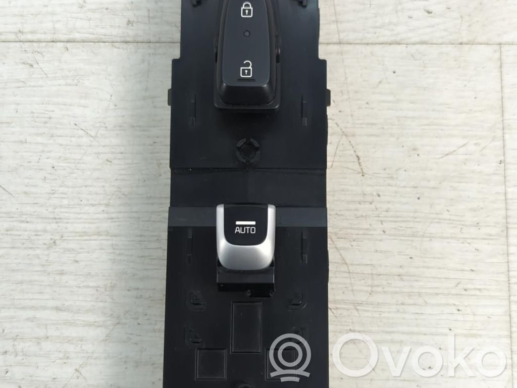 Electric window control switch   299158168