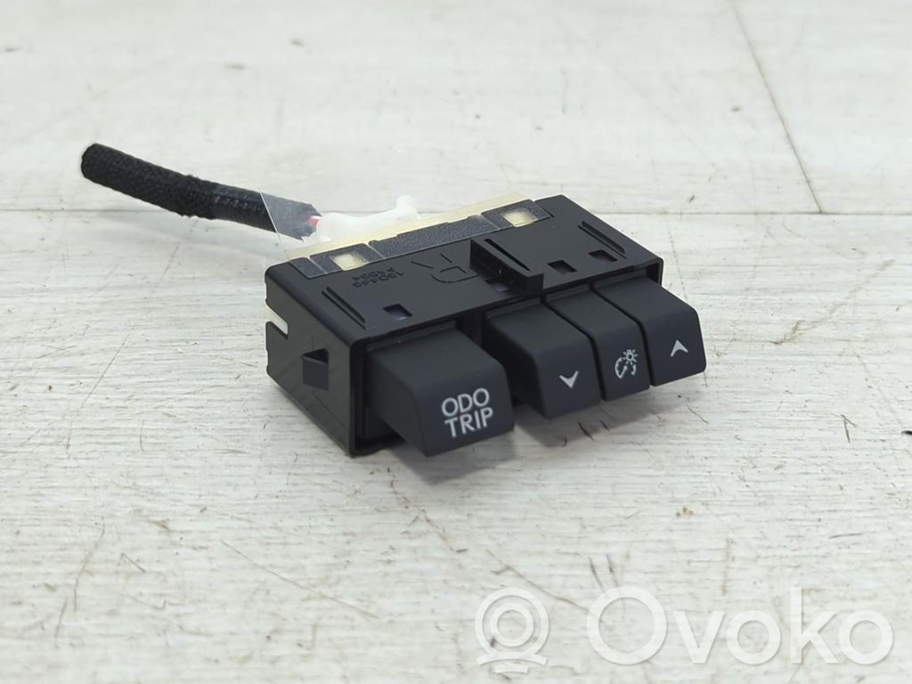 Other switches/knobs/shifts   15D446