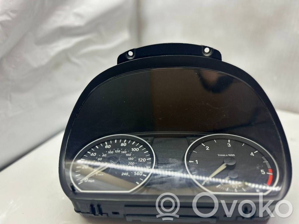 Speedometer (instrument cluster)   2323699,9283802