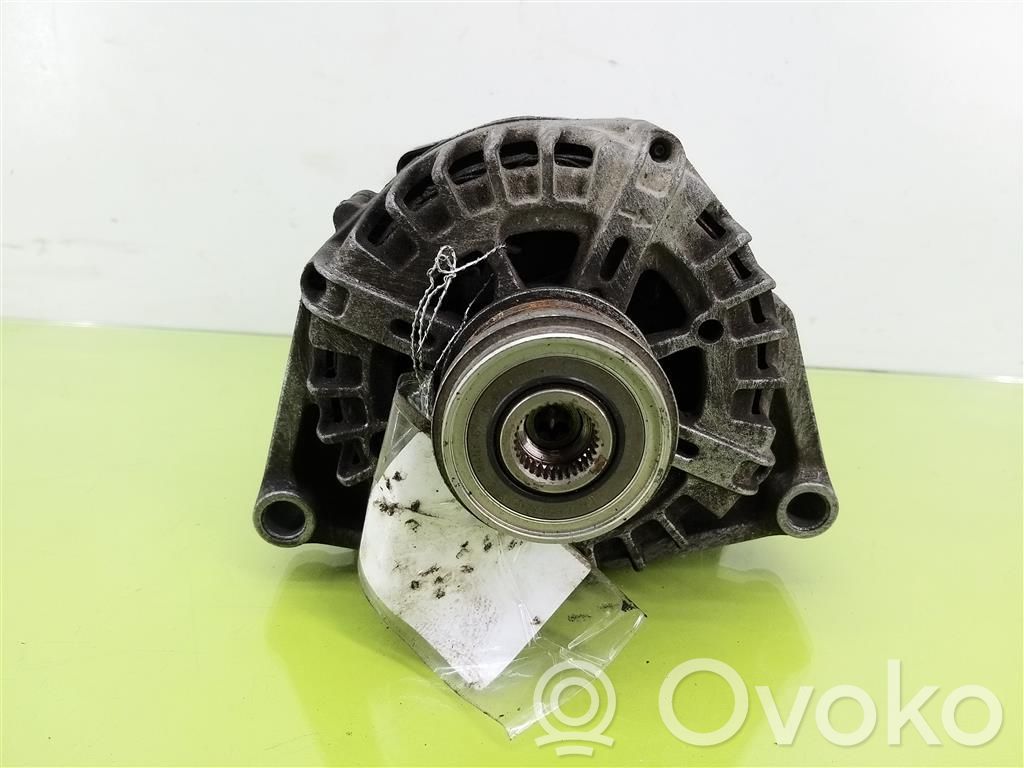Opel Zafira C Ģenerators 
