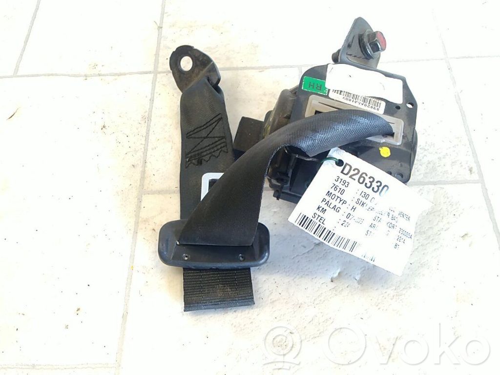Hyundai i30 Cinturón trasero 