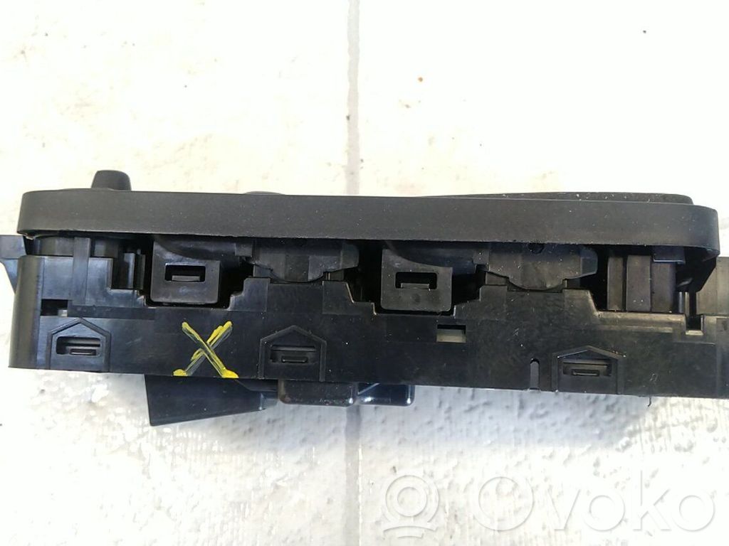 Interruptor del elevalunas eléctrico   31453266