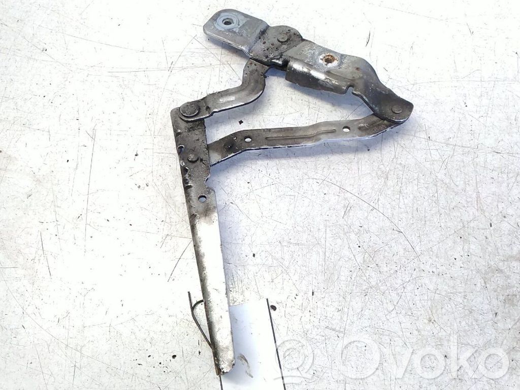 Engine bonnet/hood hinges   1828573