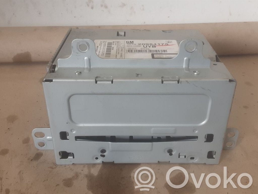 GPS navigation control unit/module   20984175