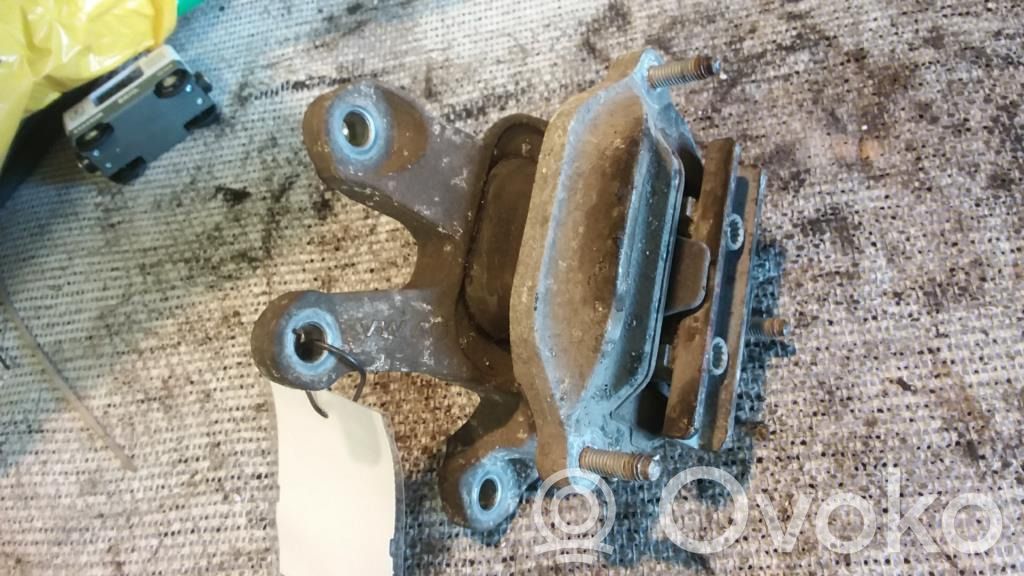 Audi A5 8T 8F Gearbox mount 