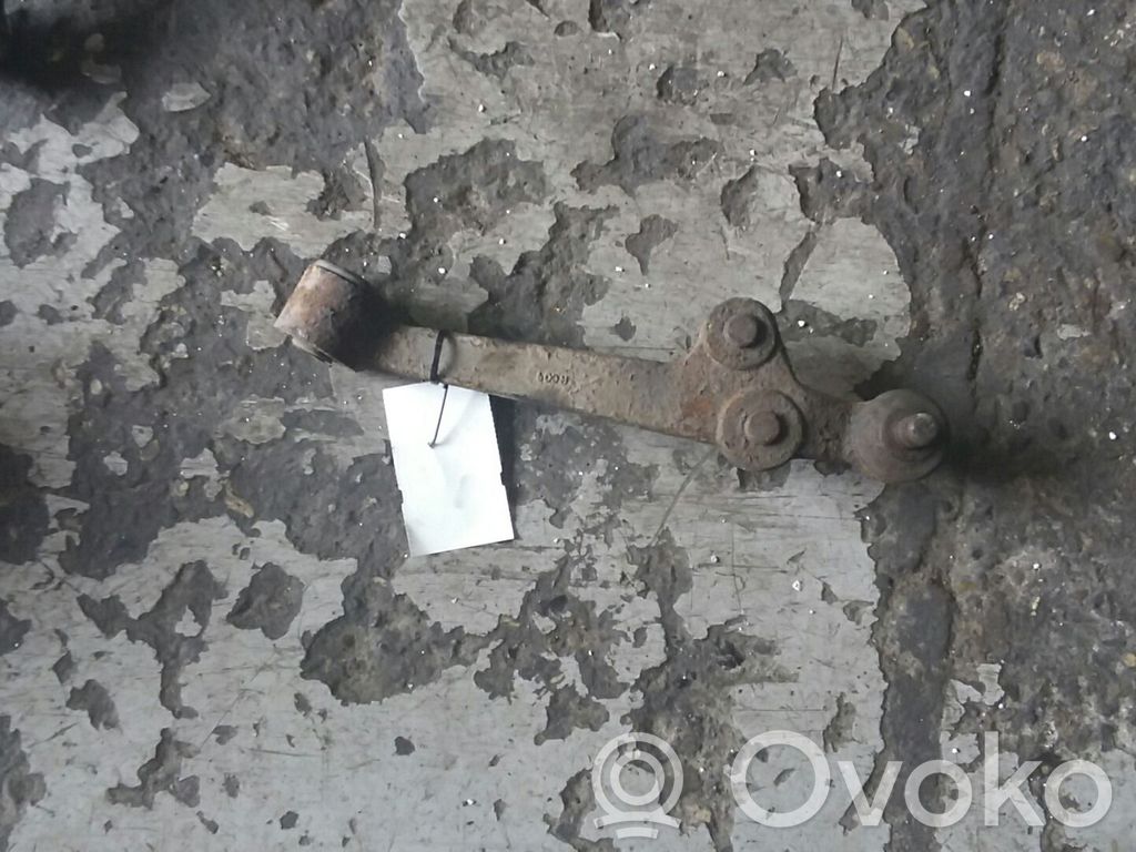 Querlenker Achsschenkel vorne