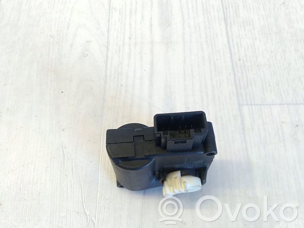 Audi A6 S6 C6 4F Motor/actuator clapetă aer 