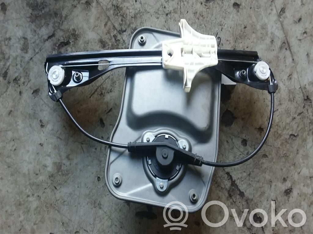 Skoda Fabia Mk2 (5J) Macara ușă față cu motor 