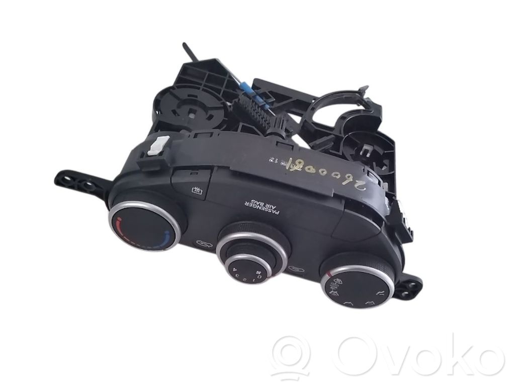 Climate control unit   972501Y120EQ