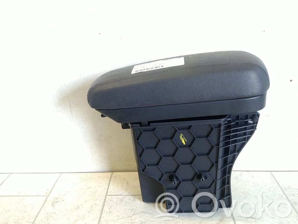 KIA Rio Armrest 