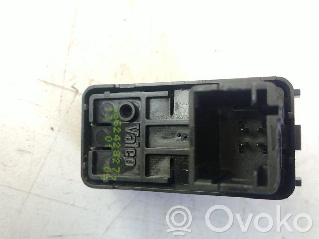 Electric window control switch   9662428277