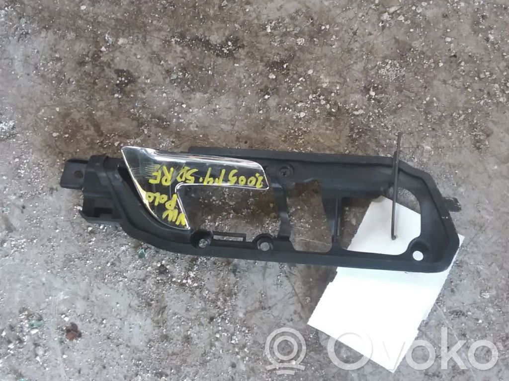 Volkswagen Polo Mâner interior ușă față 