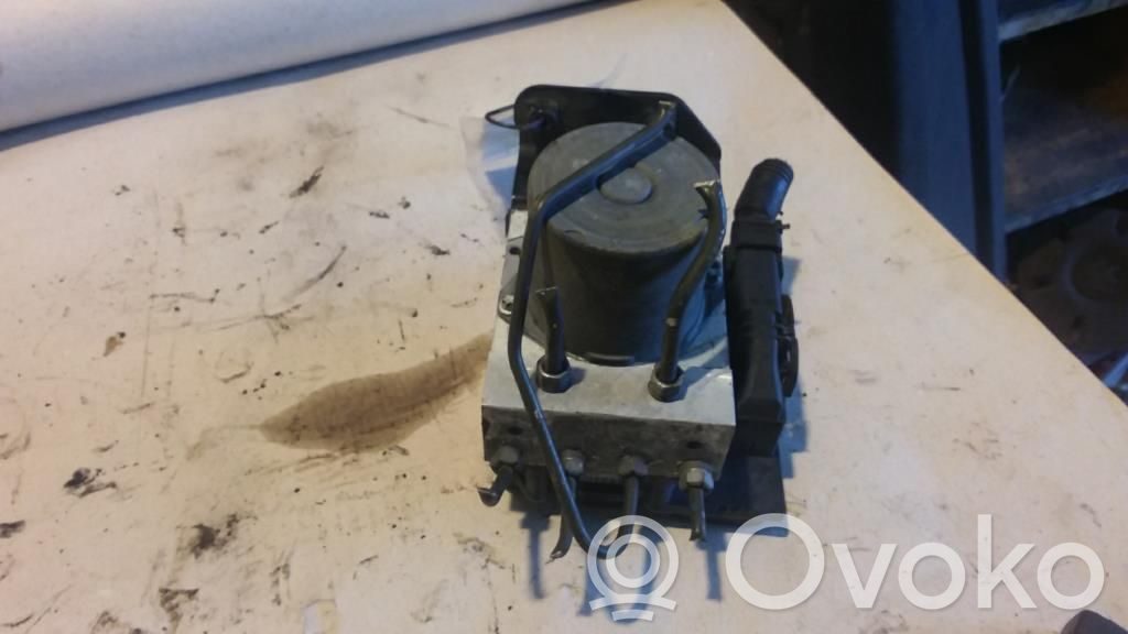 Renault Twingo II ABS bloks 