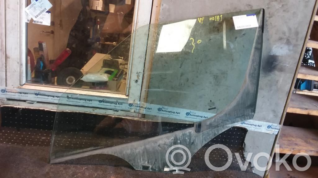 Skoda Roomster (5J) Geam ușă față patru uși 