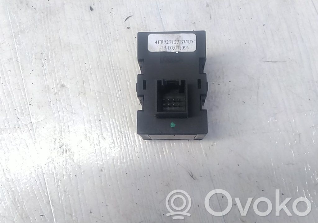 Schalter Tempomat   4F0927123
