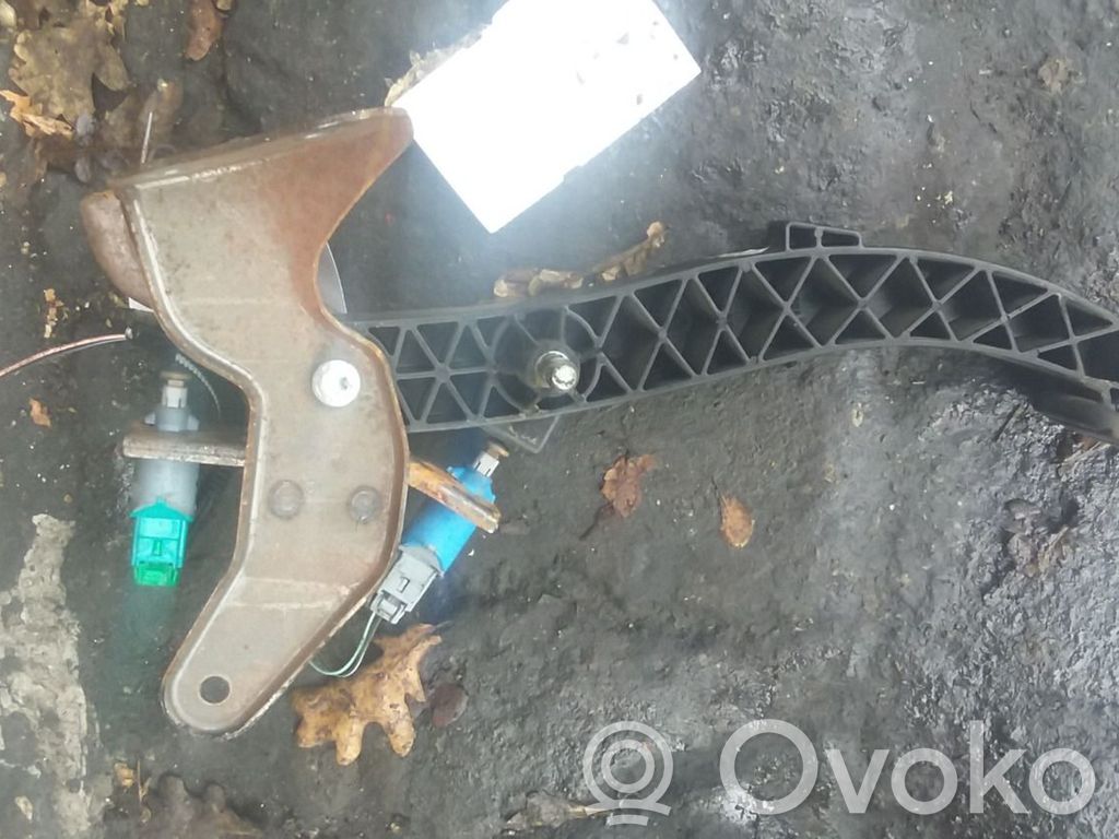 Pedal de embrague