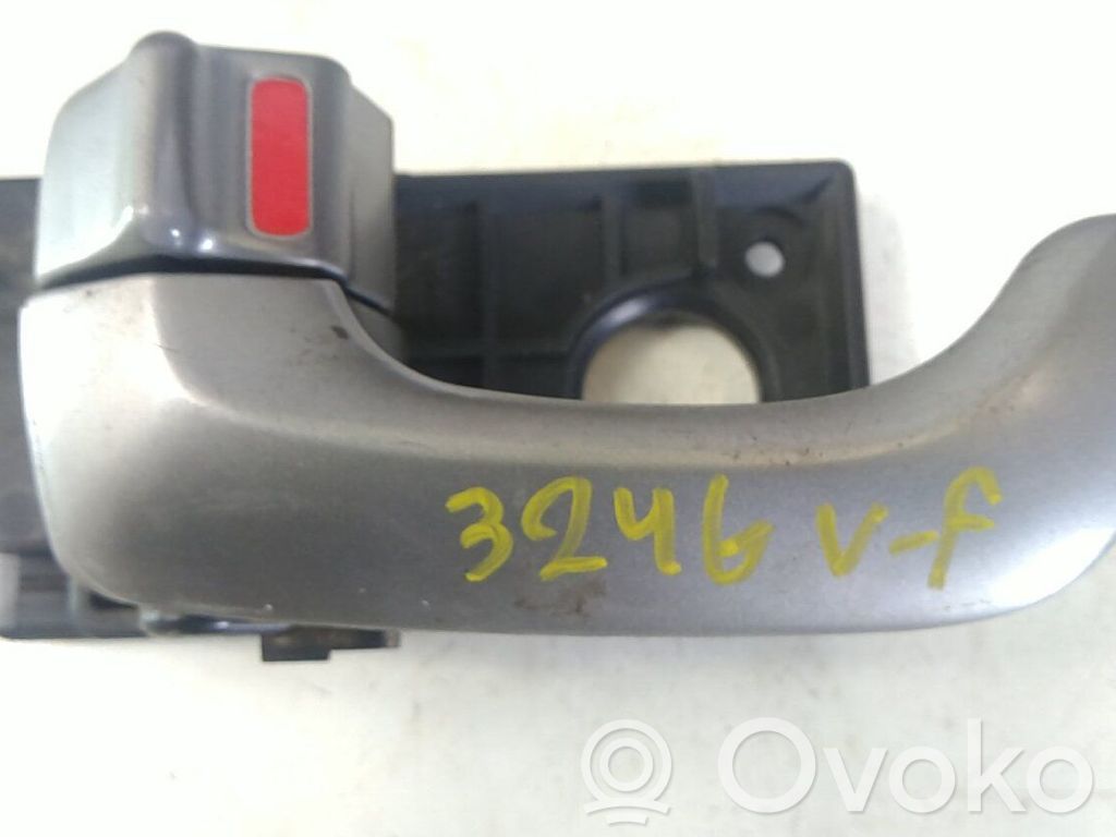 Manecilla interna puerta delantera   826102G000K2