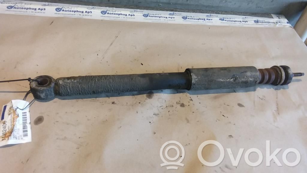 Stoßdämpfer hinten