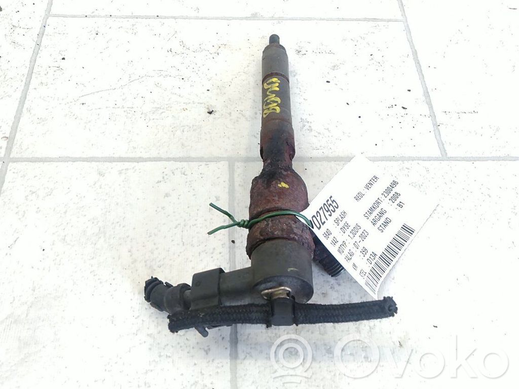 Inyector de combustible   15710M86J0000