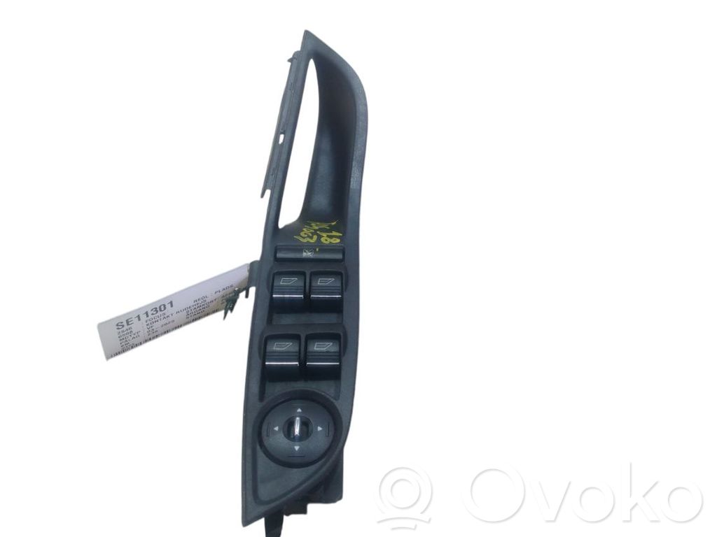 Ford Focus Electric window control switch 