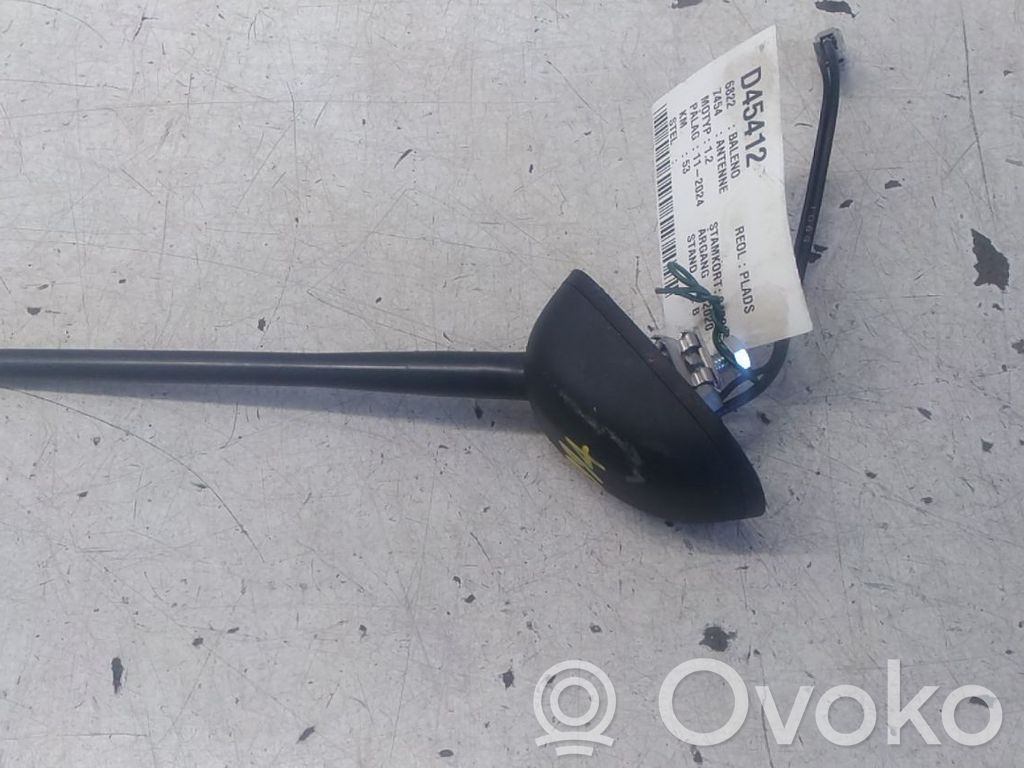 GPS-pystyantenni   39253M74L11